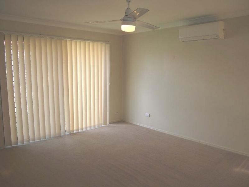 14 Kanangra  Pl, Parkinson QLD 4115