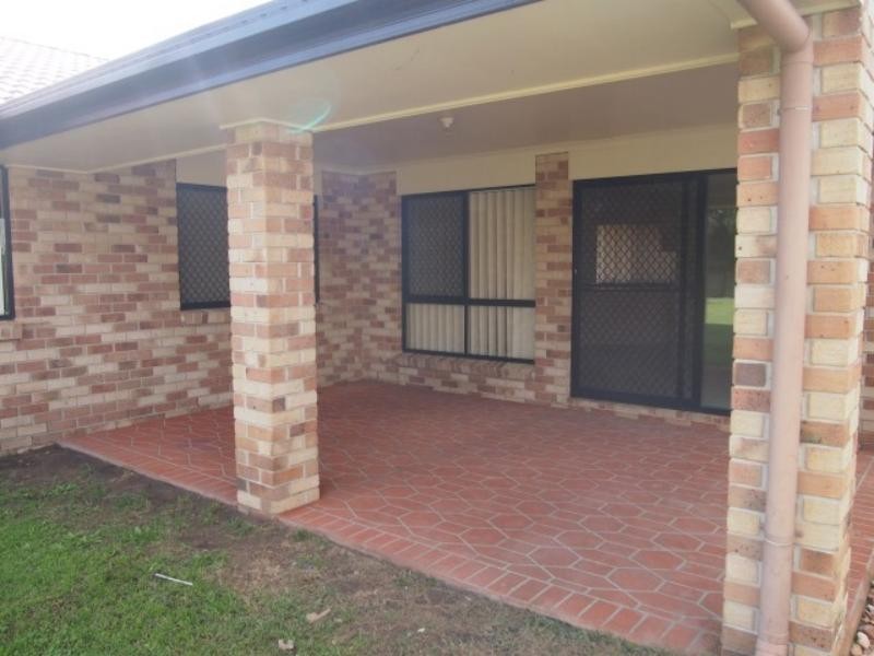 14 Kanangra  Pl, Parkinson QLD 4115