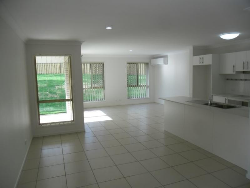 228 Hardwood Dr, Mount Cotton QLD 4165