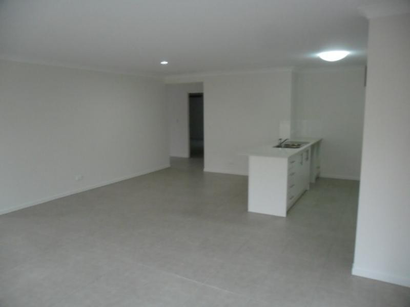 16 Bottletree Cres, Mount Cotton QLD 4165