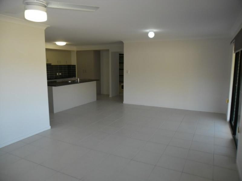 21 Autumnwood Ave, Mount Cotton QLD 4165