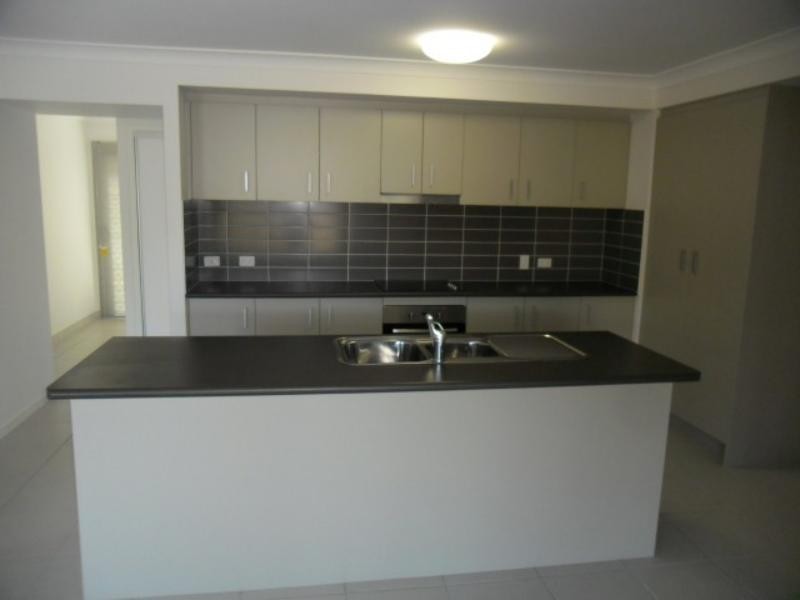 21 Autumnwood Ave, Mount Cotton QLD 4165