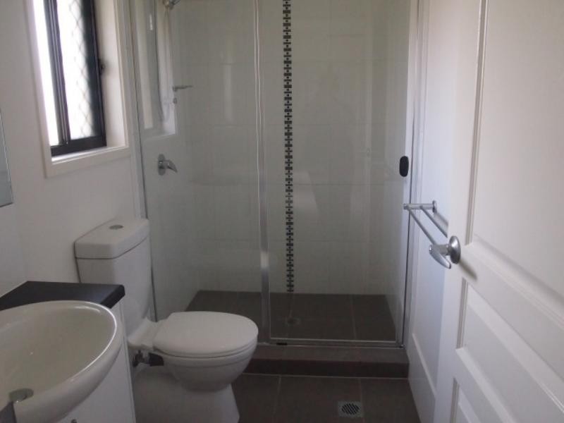 1 Willow Rise  Dr, Waterford QLD 4133