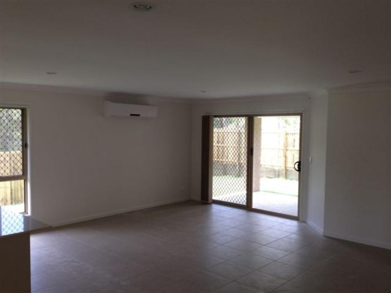 33 Bellflower Cres, Mount Cotton QLD 4165