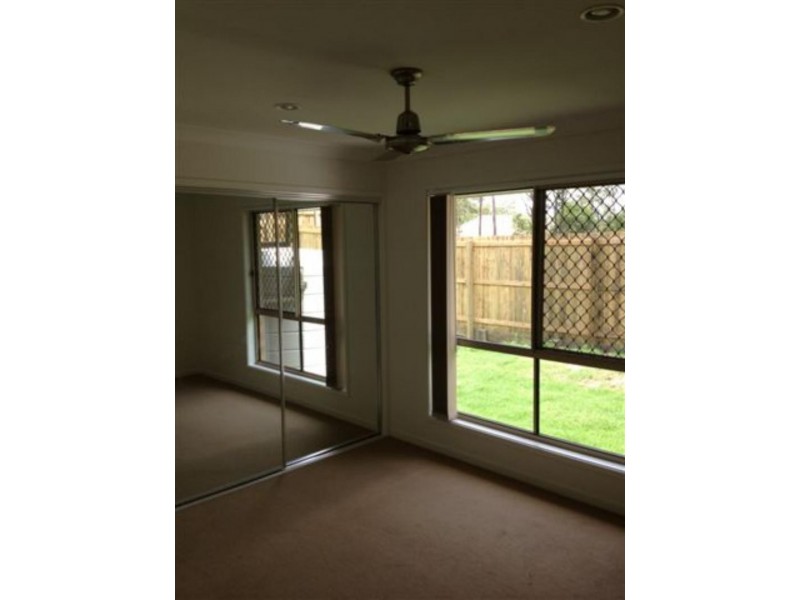 33 Bellflower Cres, Mount Cotton QLD 4165