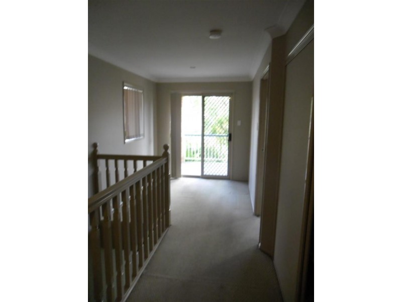 5 Araluen  Pl, Carindale QLD 4152