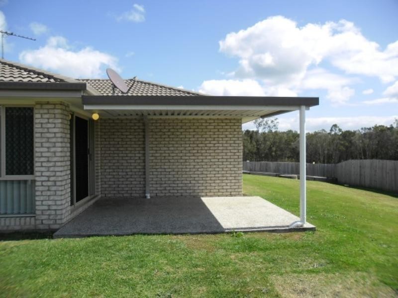 7 Fiddlewood St, Victoria Point QLD 4165