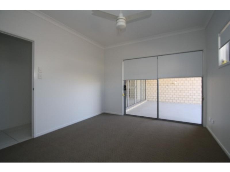 107 Whitmore Cres, Goodna QLD 4300
