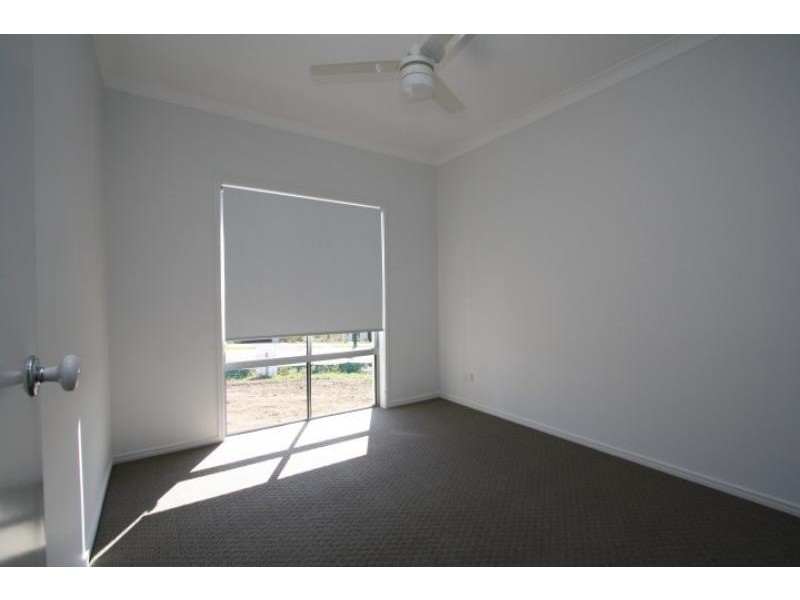 107 Whitmore Cres, Goodna QLD 4300