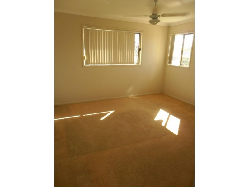 15 Glenbrook Ave, Victoria Point QLD 4165