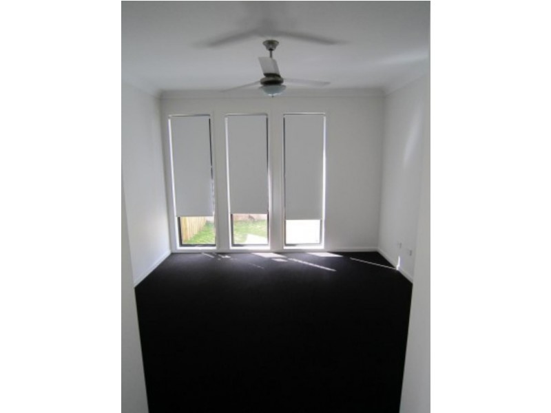 10  Dray Ct, Riverhills QLD 4074