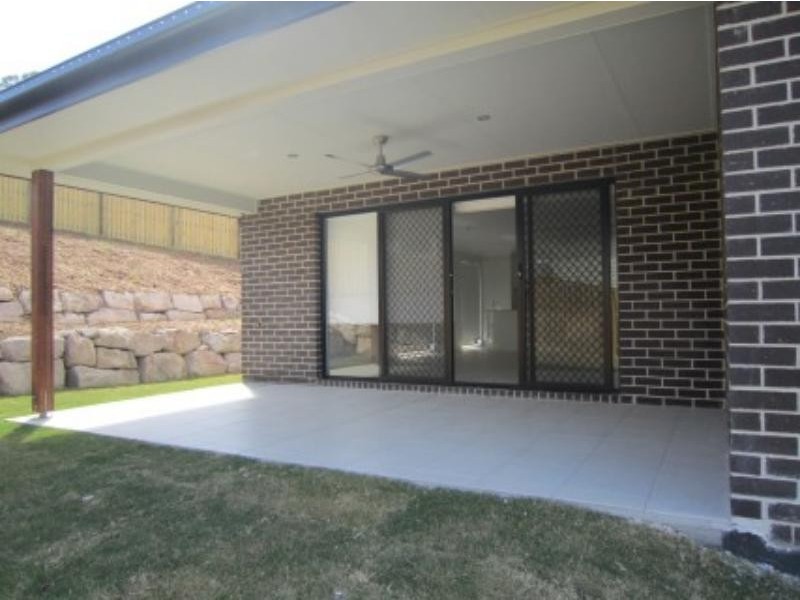 10  Dray Ct, Riverhills QLD 4074