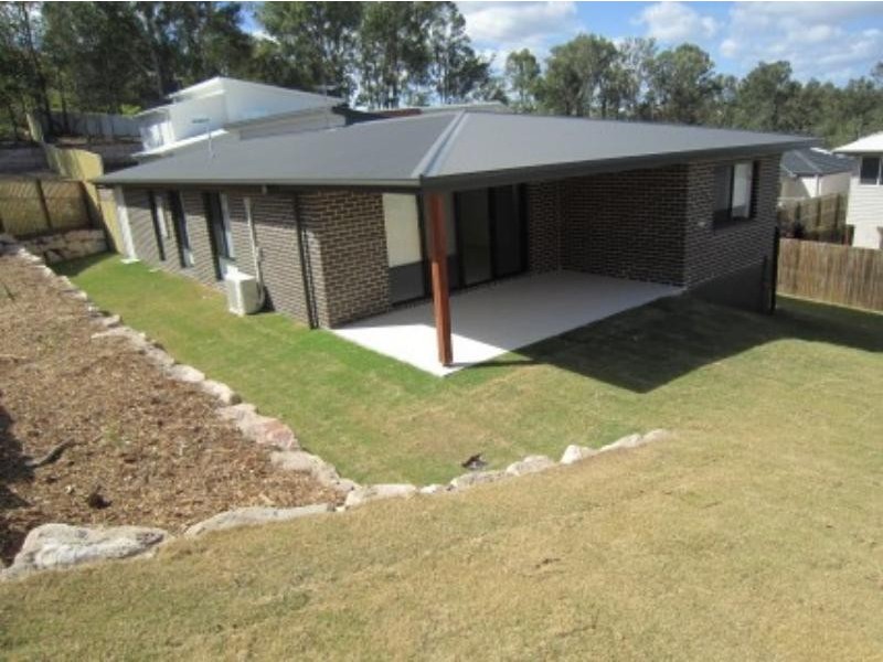 10  Dray Ct, Riverhills QLD 4074