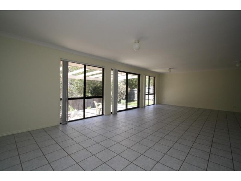 86 Kununurra Pl, Shailer Park QLD 4128