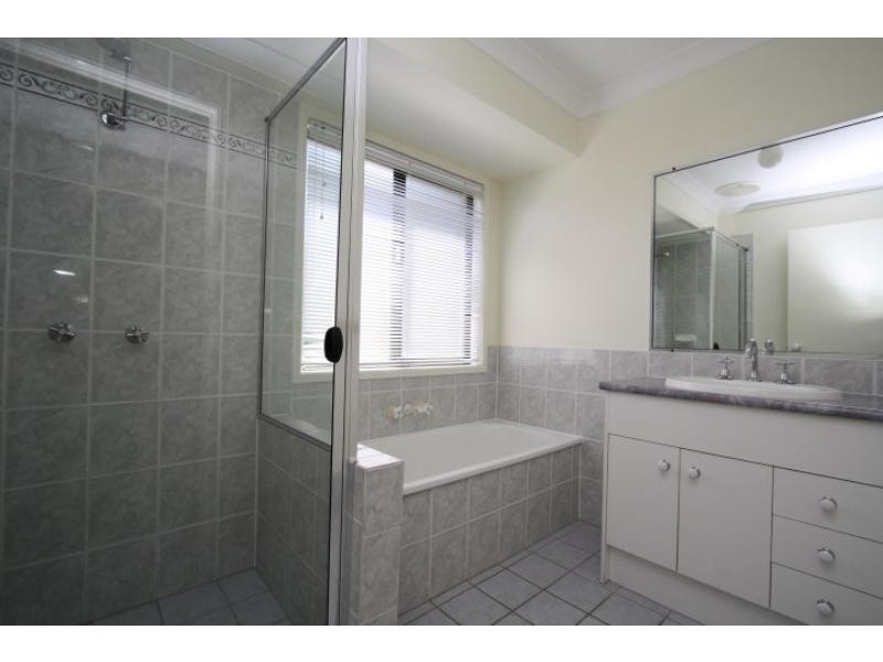 86 Kununurra Pl, Shailer Park QLD 4128