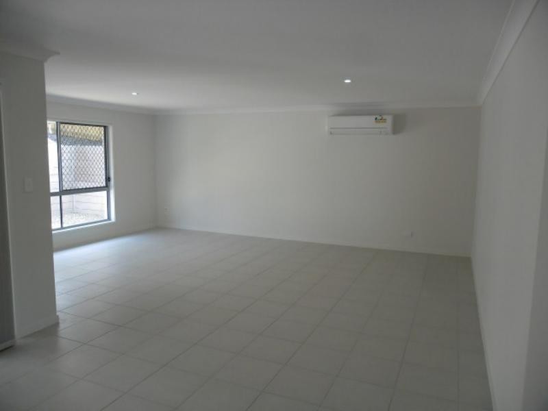 27 Bellflower Cres, Mount Cotton QLD 4165