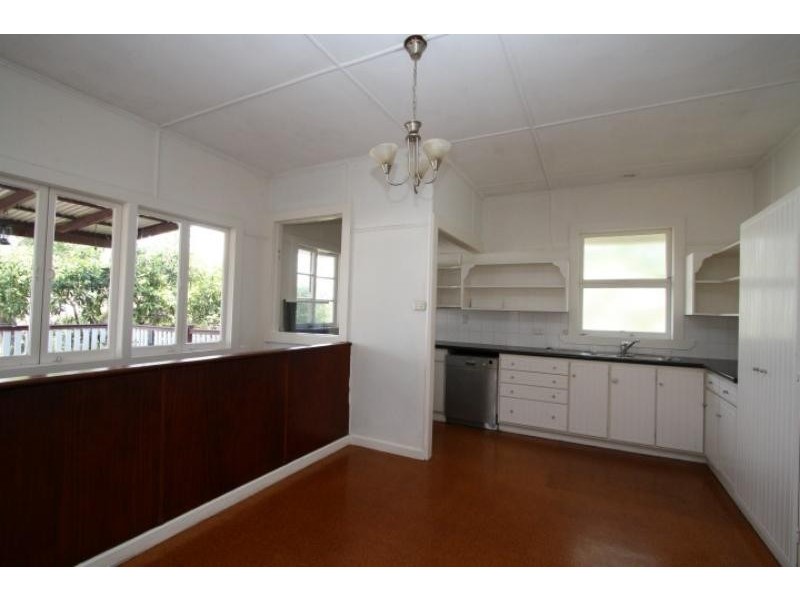 73 Ison St, Morningside QLD 4170