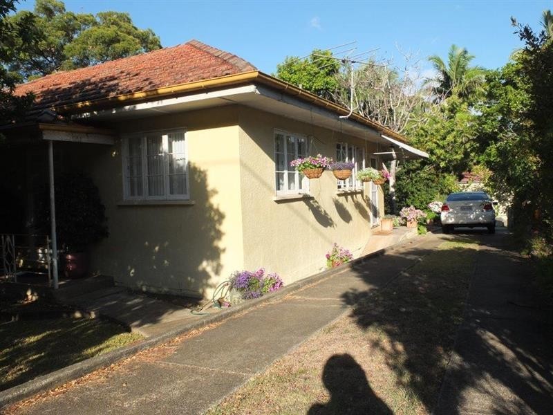 291 Toohey Rd, Tarragindi QLD 4121