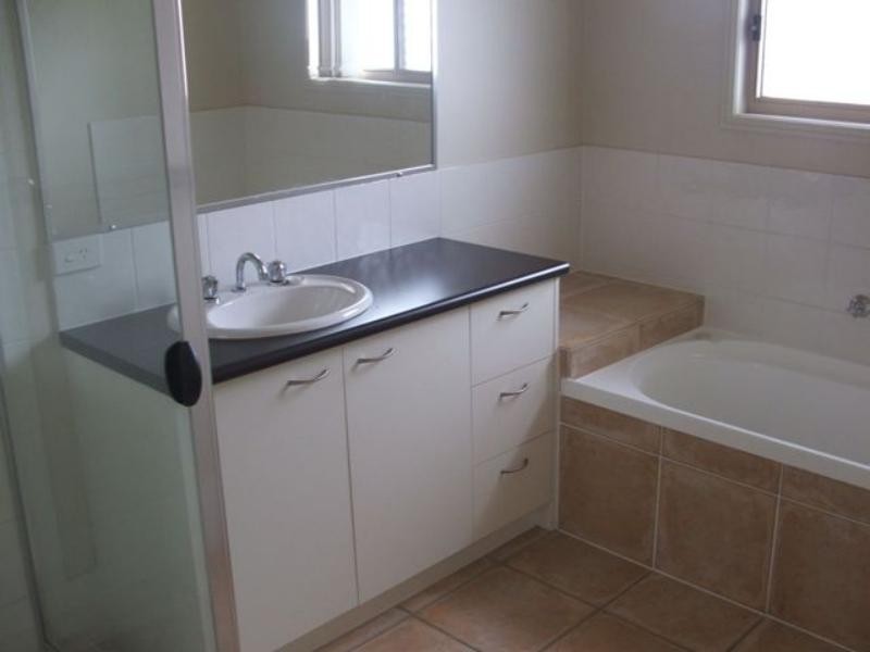 7 Pinecrest Pl, Victoria Point QLD 4165