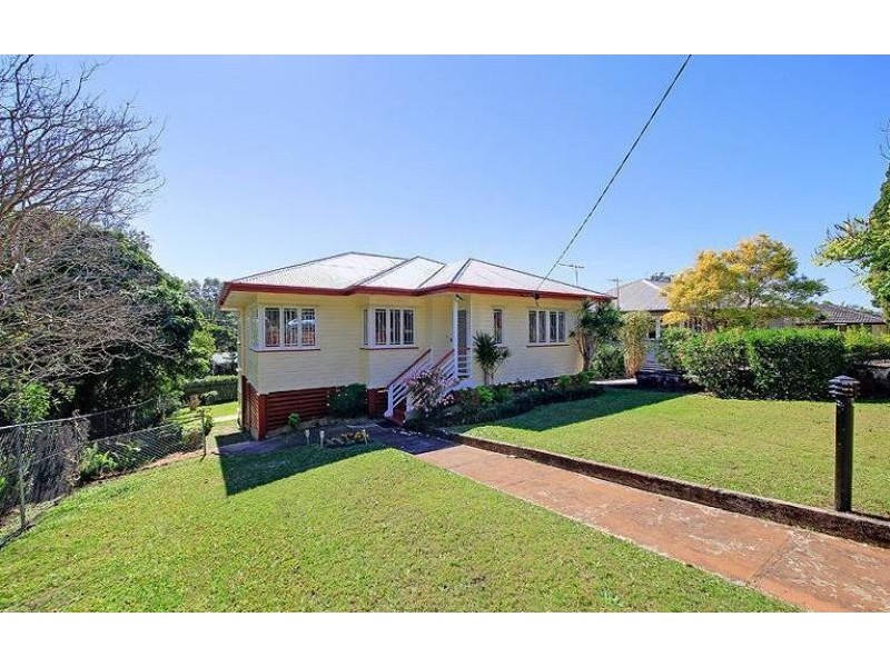 6 Breslin St, Carina QLD 4152