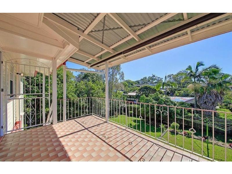 6 Breslin St, Carina QLD 4152