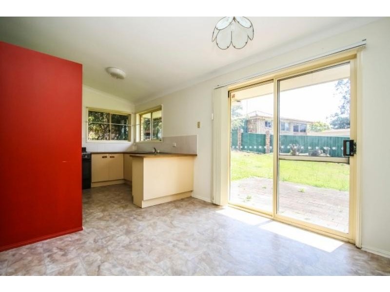 24 Tregana Ct, Edens Landing QLD 4207