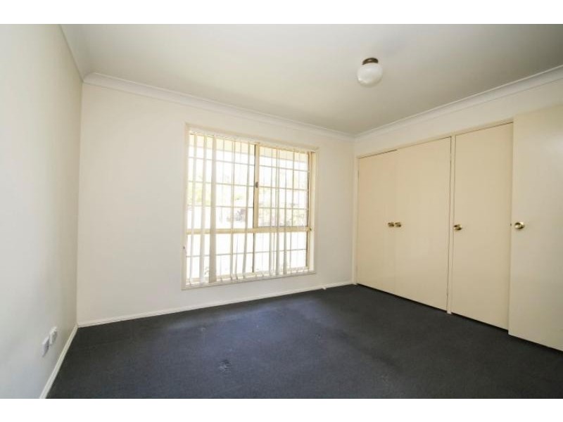 24 Tregana Ct, Edens Landing QLD 4207