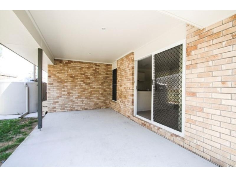 5 Statham Ct, Redbank Plains QLD 4301