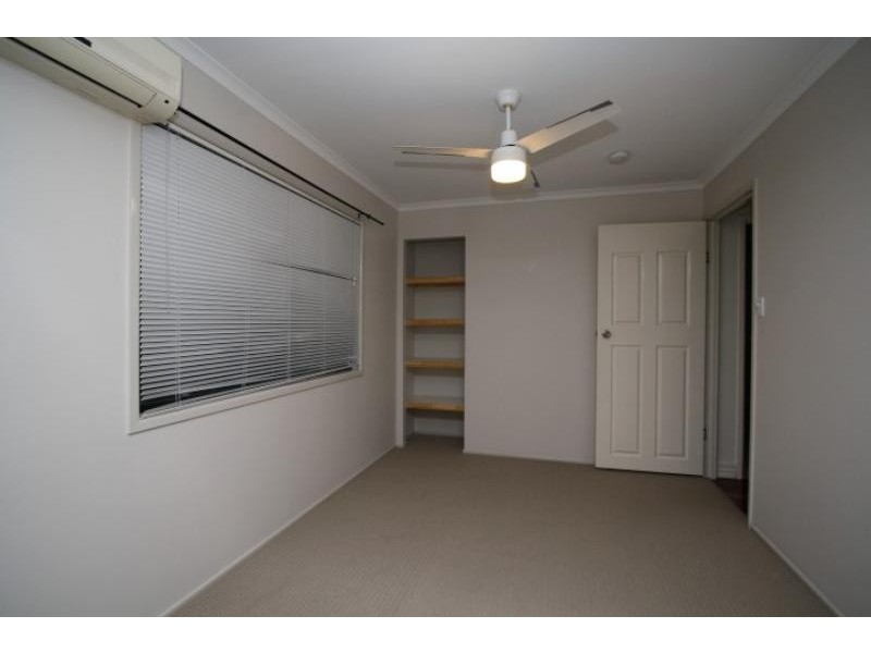 8 Benfer  Rd, Victoria Point QLD 4165