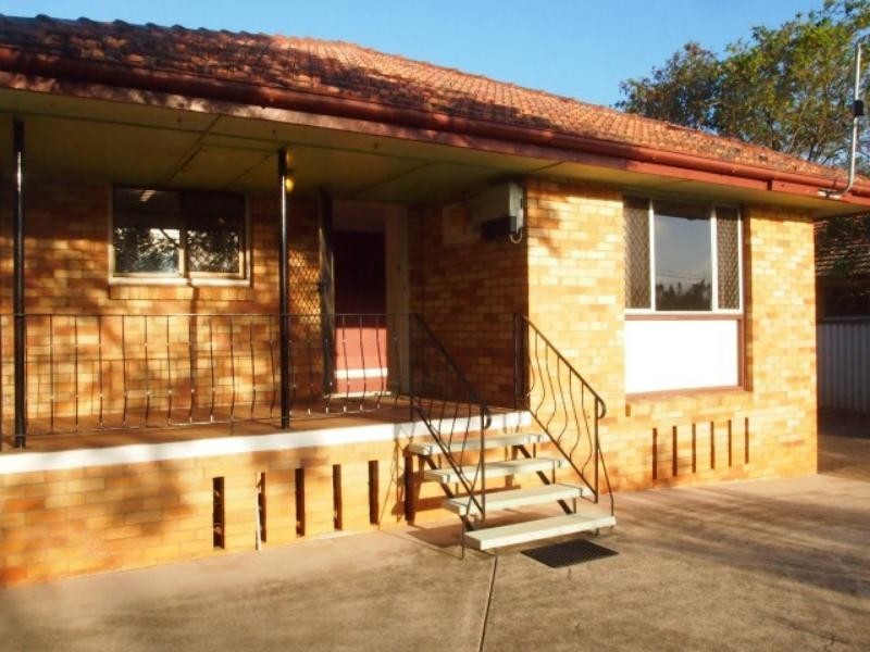 13 brown St, Lawnton QLD 4501