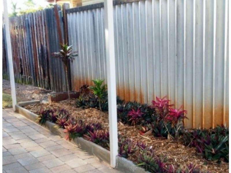 13 brown St, Lawnton QLD 4501