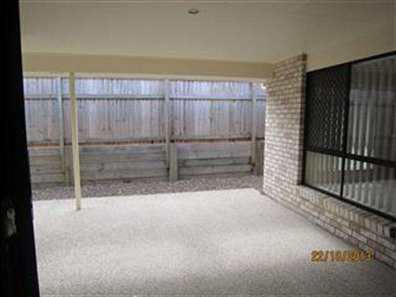 4 Vanessa Cl, Richlands QLD 4077