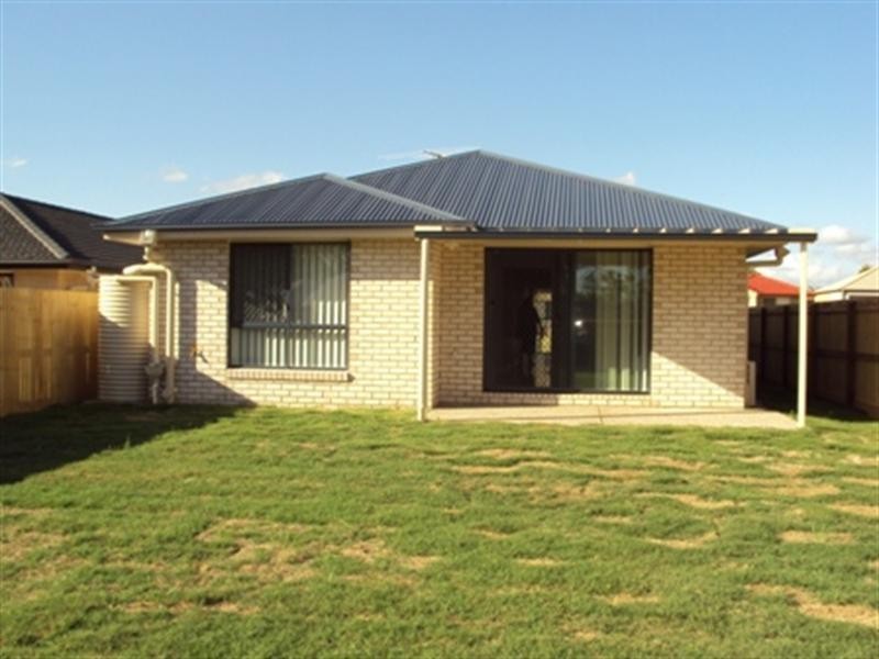 6 Patsy  Cres, Redbank Plains QLD 4301