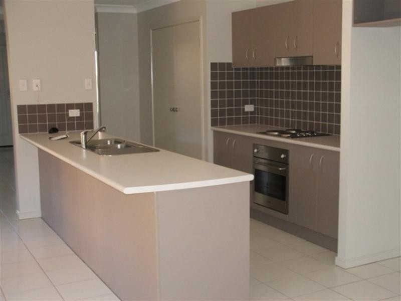 27 Hinterland  Cres, Algester QLD 4115