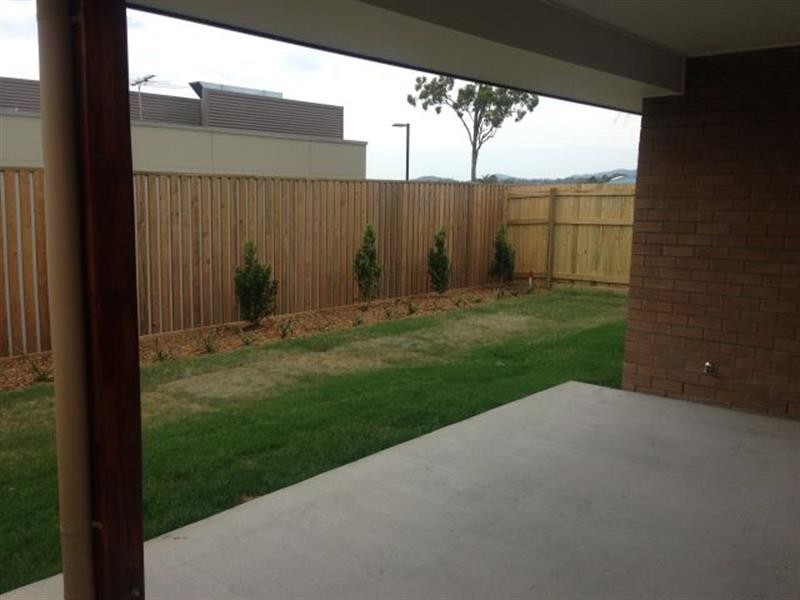 89 Brookside  Cct, Ormeau QLD 4208