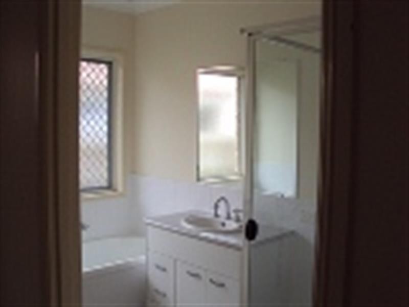 69 DAKAR Rd, Algester QLD 4115