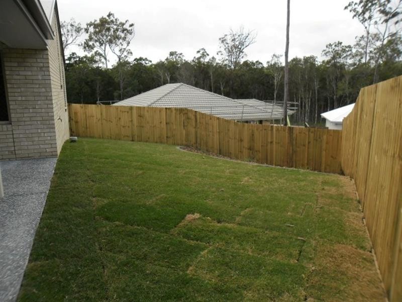 4 Bellflower Cres, Mount Cotton QLD 4165