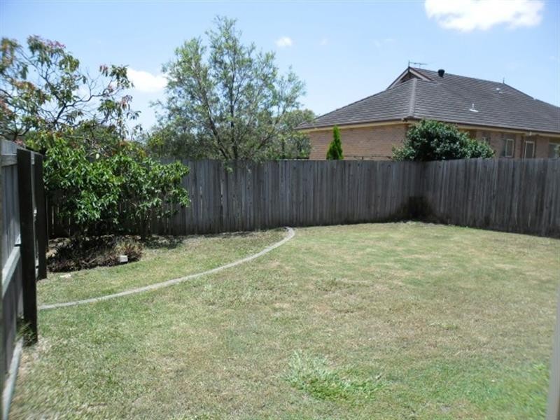 15 Araluen  Pl, Carindale QLD 4152