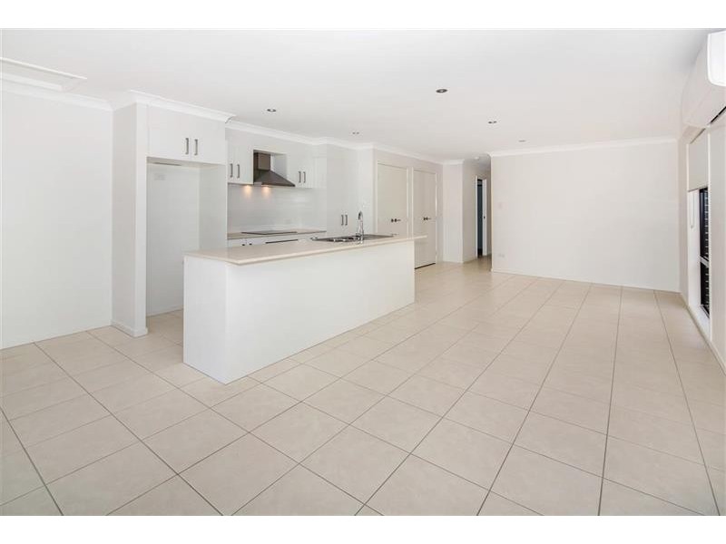 29A Inigo  Way, Augustine Heights QLD 4300