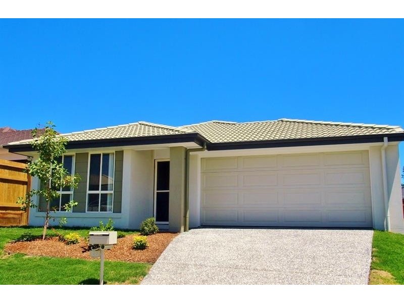 30  Hallvard Cres, Augustine Heights QLD 4300
