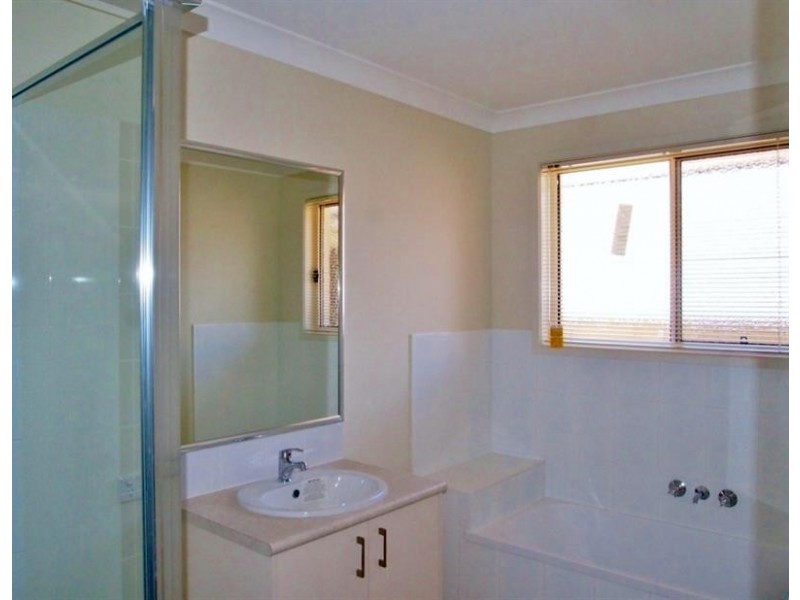 30  Hallvard Cres, Augustine Heights QLD 4300