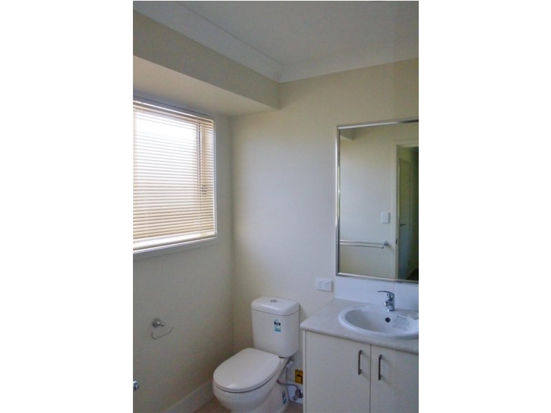 30  Hallvard Cres, Augustine Heights QLD 4300