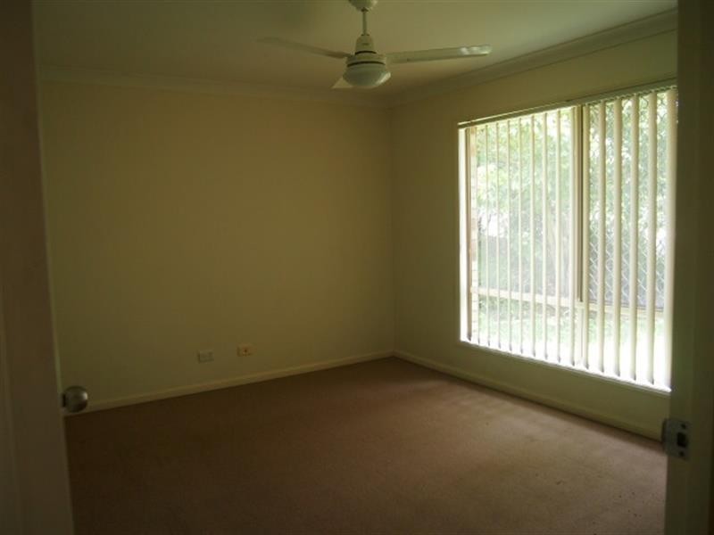 4 Glencoe Ct, Underwood QLD 4119
