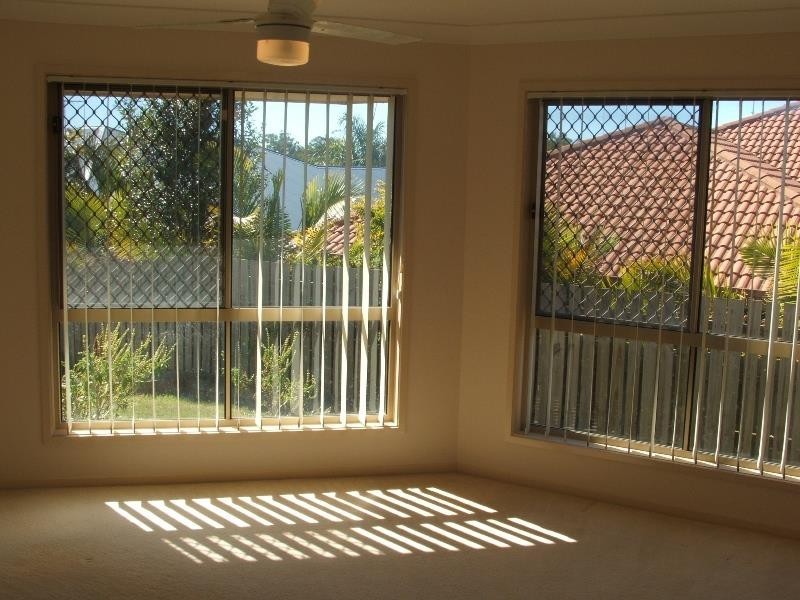 10  Fernwood Ct, Victoria Point QLD 4165