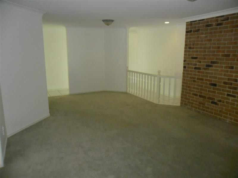 9 Charnley Ct, Shailer Park QLD 4128