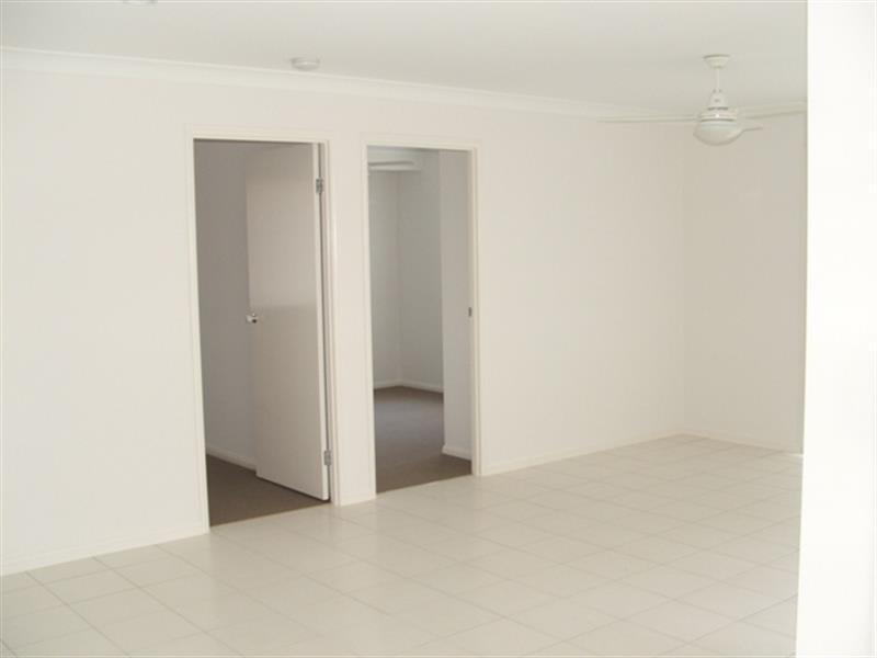 22 HINTERLAND  Cres, Algester QLD 4115