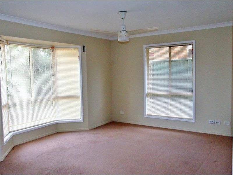 3 Jobson Pl, Crestmead QLD 4132