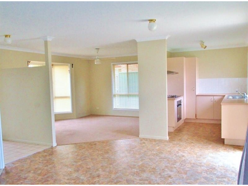 3 Jobson Pl, Crestmead QLD 4132