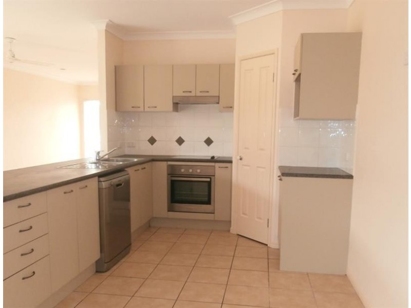 3 Hubner Dr, Rothwell QLD 4022