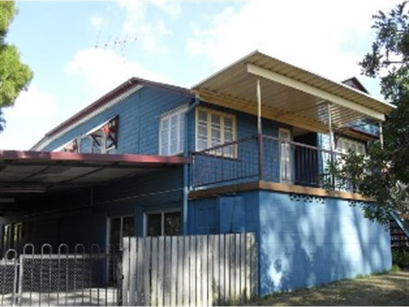 36 Rossiter St, Morningside QLD 4170